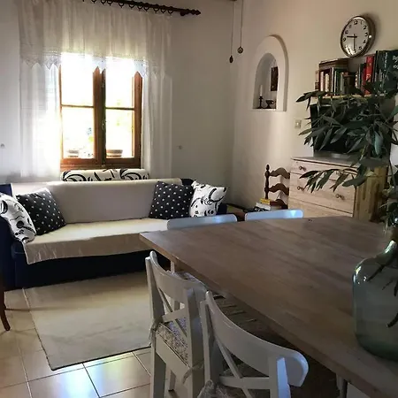 Tasteful For Familles - 1 Min Walk